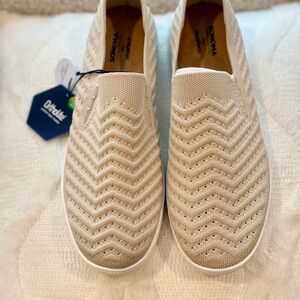 Sonoma Cream Knit Slip-On Shoes